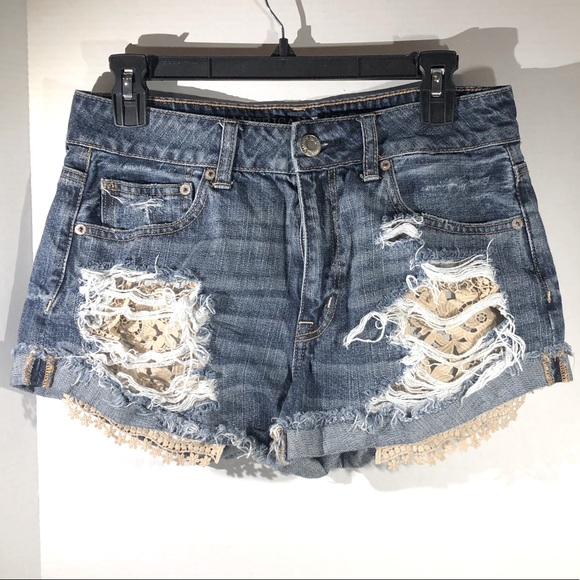 American Eagle Outfitters Pants - American Eagle womens shorts size 8 Hi Rise Festival distressed cute pockets